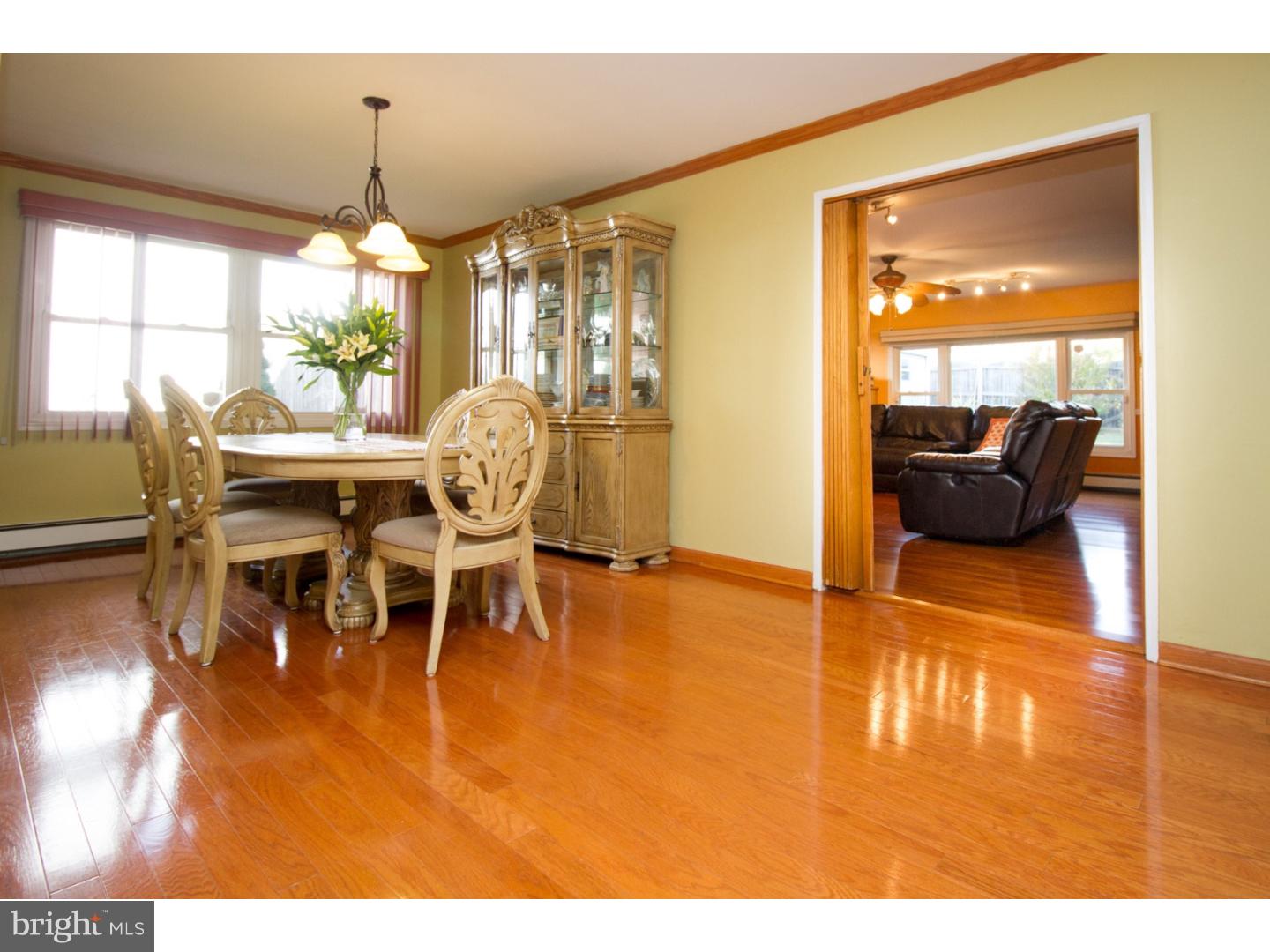 44 Conifer Road Levittown, PA 19057 - Photo 5 of 20