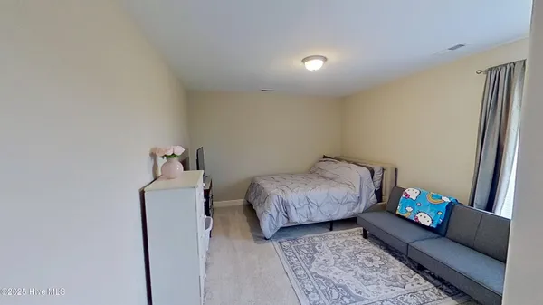 $2,050 | 551 Misty Pond Drive, Hubert, NC 28539