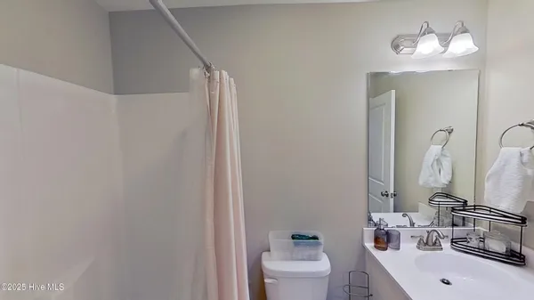 $2,050 | 551 Misty Pond Drive, Hubert, NC 28539