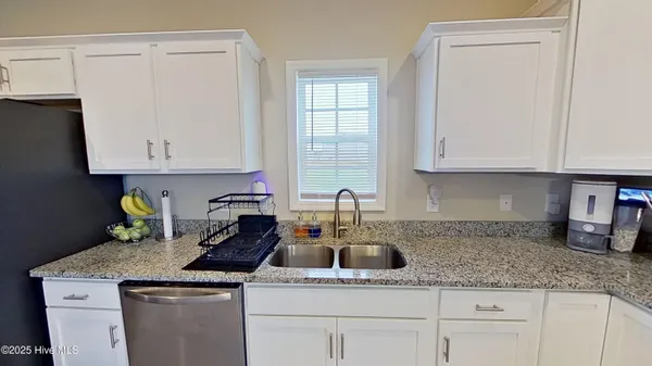 $2,050 | 551 Misty Pond Drive, Hubert, NC 28539