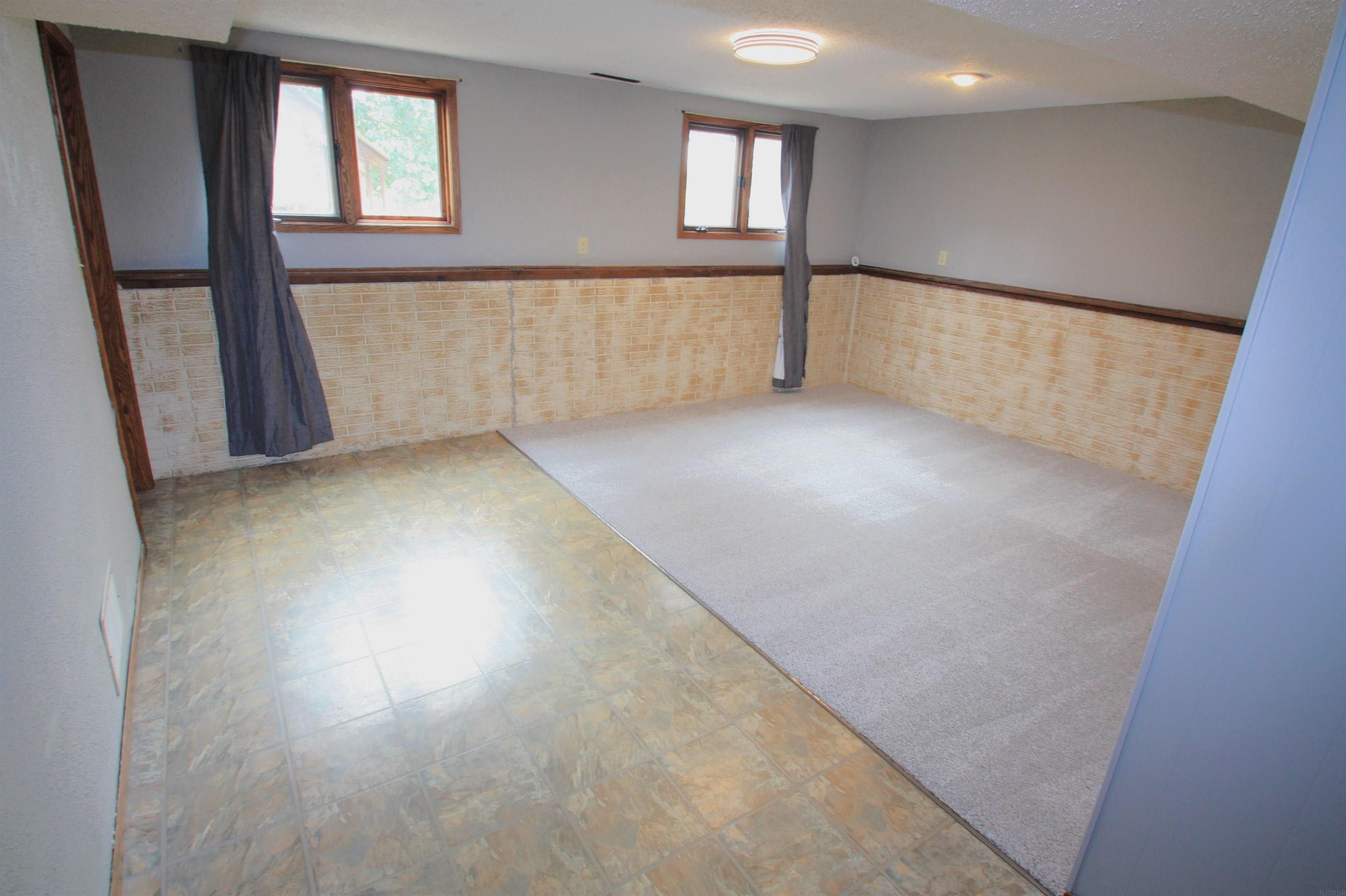 5533-5535 Watters Road Hudson, IA 50643 - Photo 12 of 31 Gallery Image 12