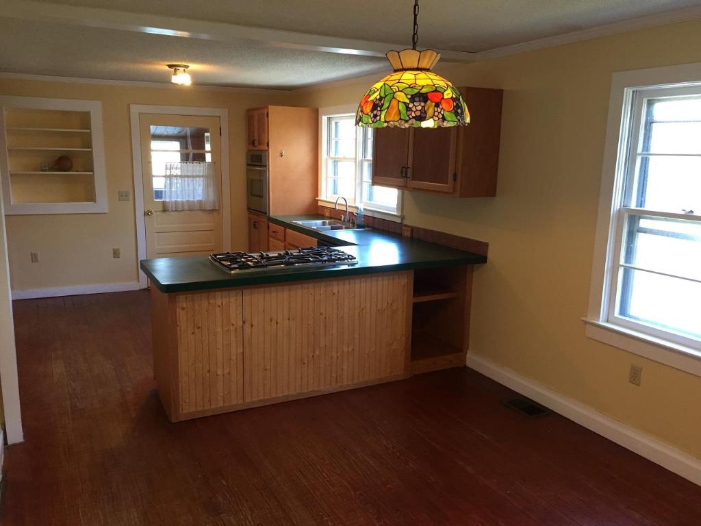 585 Flat Shoals Road Walhalla, SC 29691 - Photo 6 of 30 Gallery Image 6