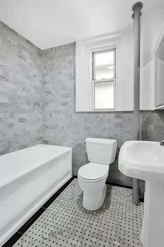 $799,000 | 144 East 36th Street, Unit 4C | Murray Hill