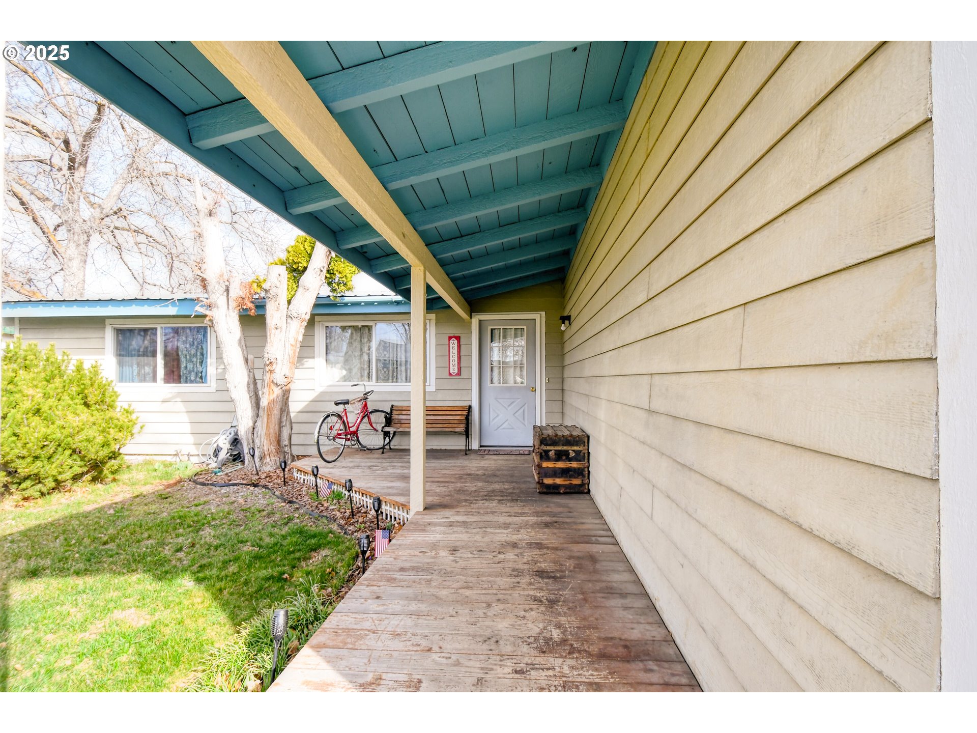 2805 Southwest Marshall Avenue Pendleton, OR 97801 - Photo 6 of 36 a backyard of a house with garden and outdoor seating