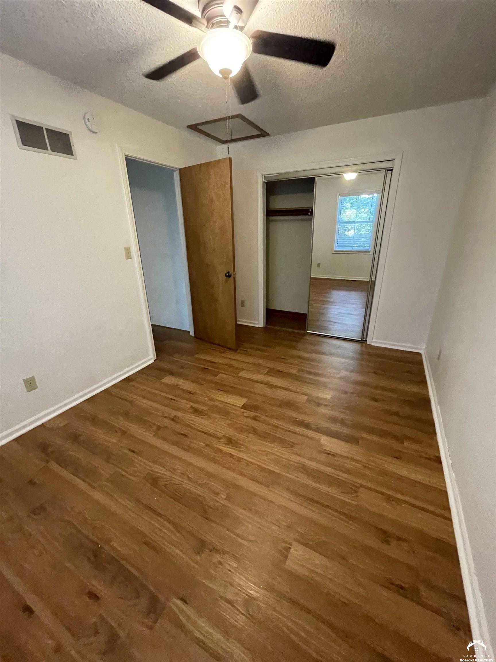 1916 West 3rd Street Lawrence, KS 66044 - Photo 6 of 9