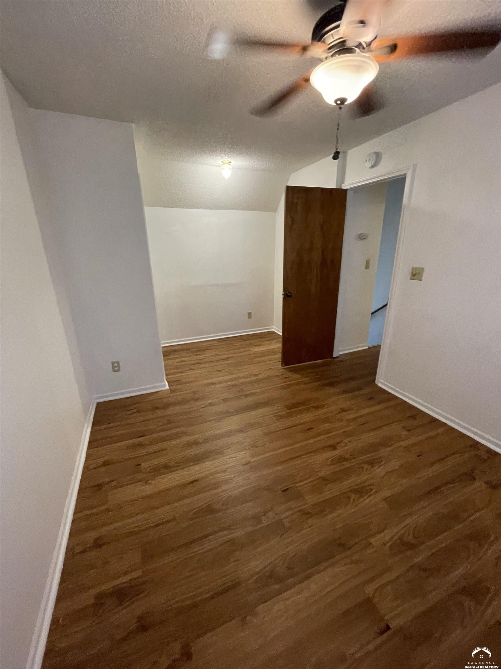 1916 West 3rd Street Lawrence, KS 66044 - Photo 8 of 9