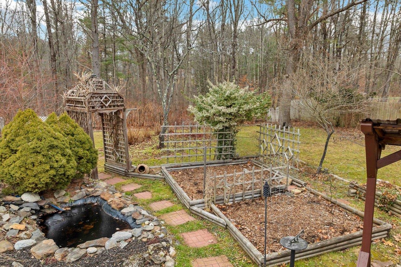 22 Corson Street Rochester, NH 03867 - Photo 29 of 39