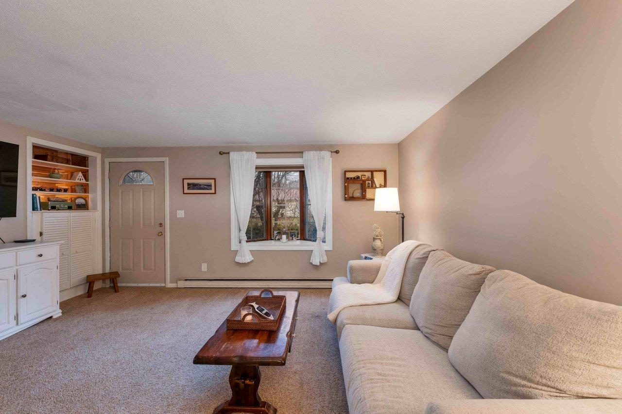 22 Corson Street Rochester, NH 03867 - Photo 9 of 39