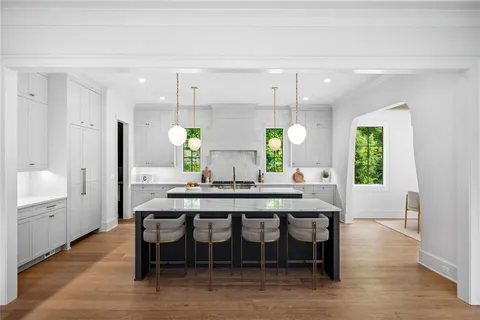 $2,375,000 | 160 Lake Estates Drive, Roswell, GA 30075