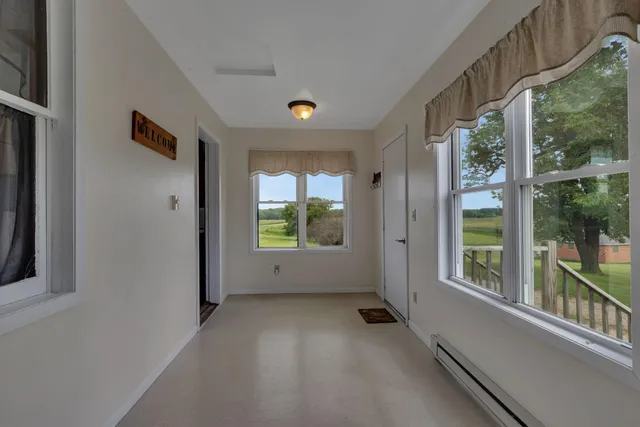 $425,000 | 13163 County Road 165, Cold Spring, MN 56320