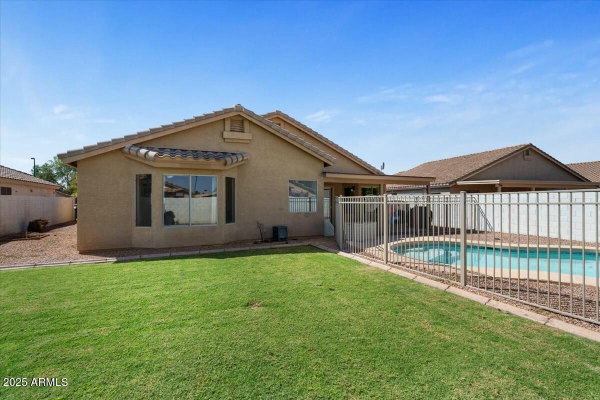 2234 East Stephens Road Gilbert, AZ 85296 - Photo 10 of 13 Large play space in backyard