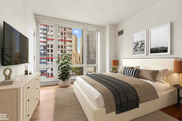 $1,795,000 | 250 East 53rd Street, Unit 1502 | Midtown East
