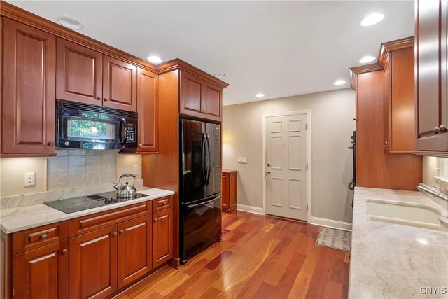 $450,000 | 8751 Blue Heron Circle, Lysander, NY 13027