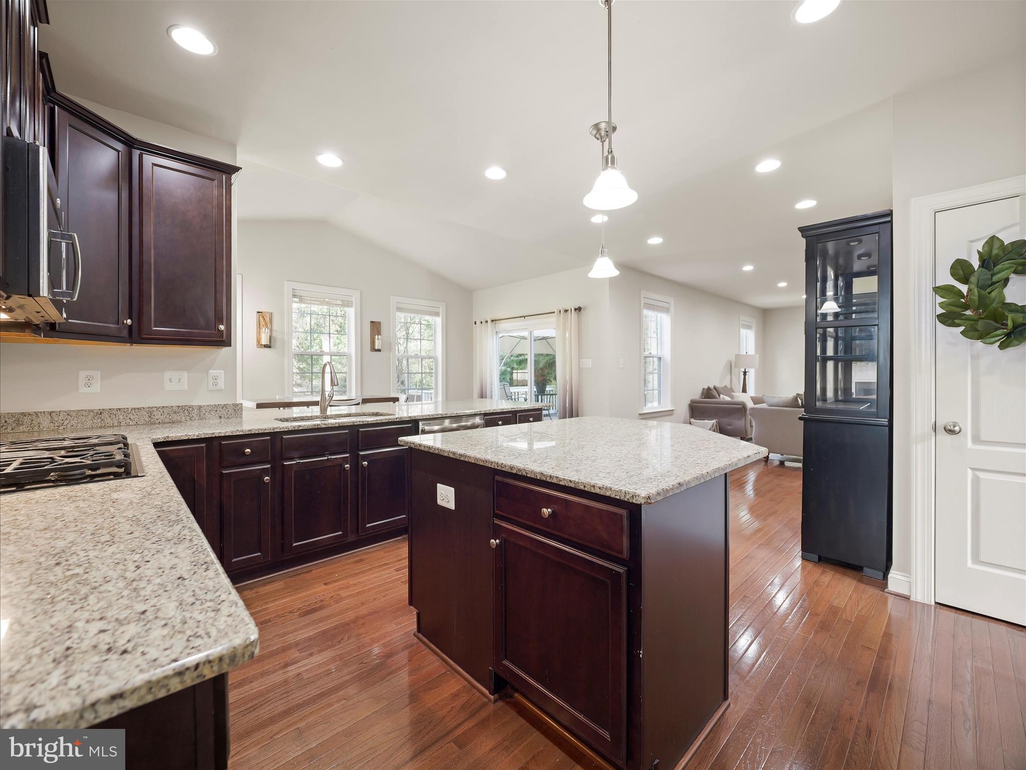 6130 Bartonsville Road Frederick, MD 21704 - Photo 8 of 49 Kitchen