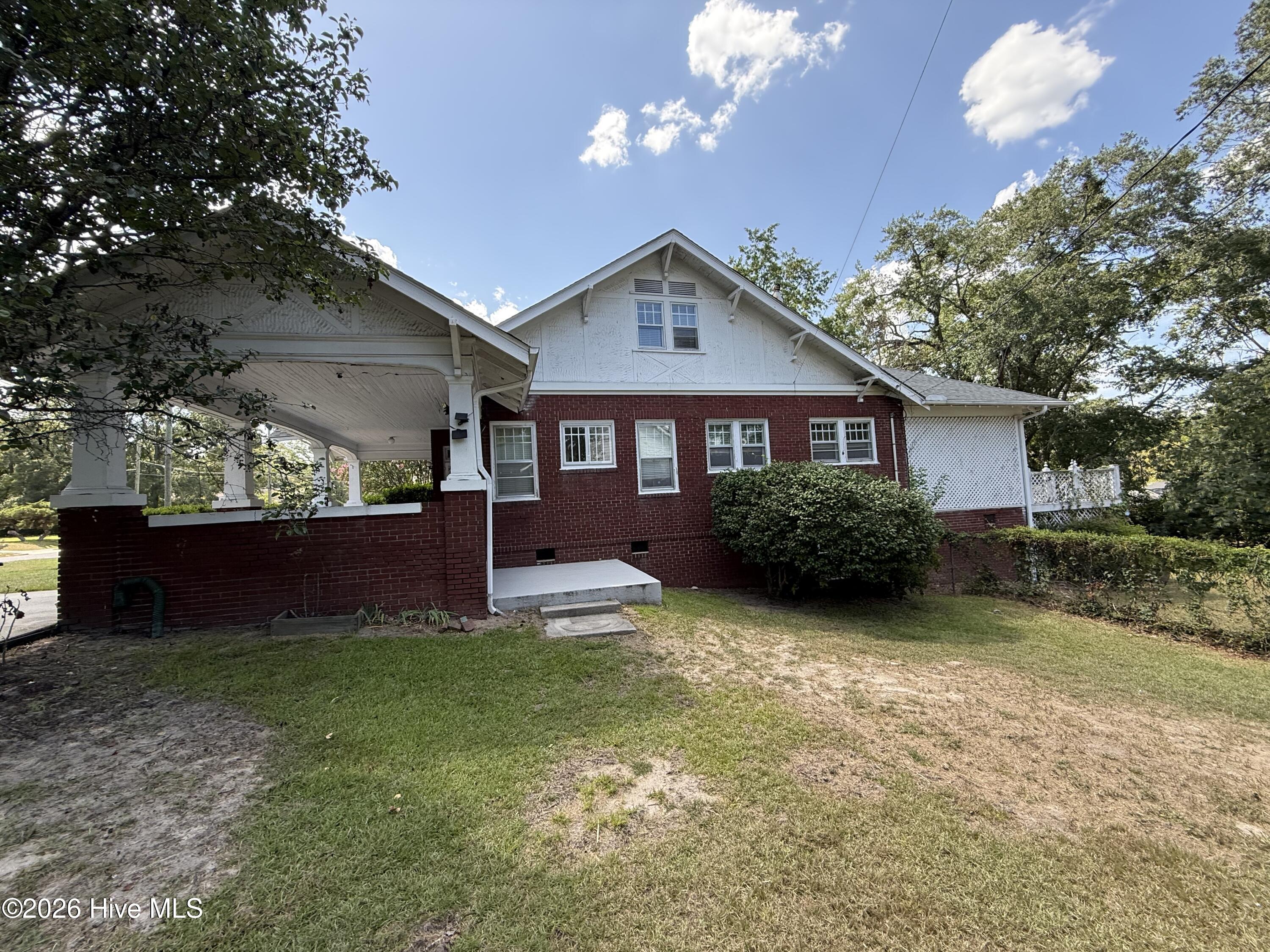 1113 Fayetteville Road Rockingham, NC 28379 - Photo 4 of 34 Gallery Image 4