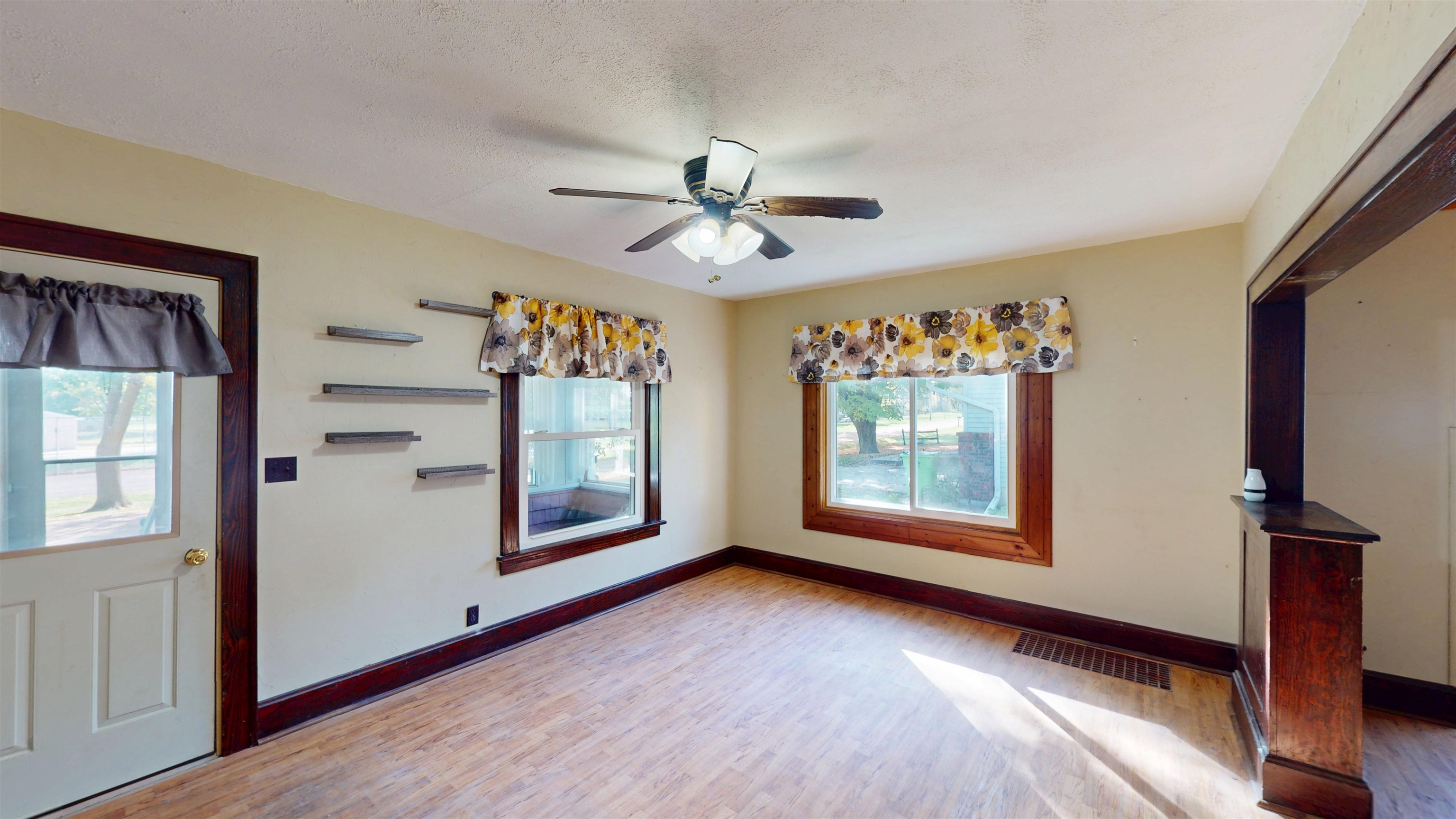 151 South Madison Street Unity, WI 54488 - Photo 12 of 38