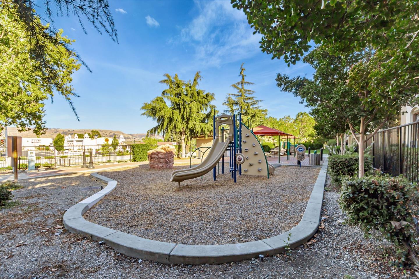 1142 Mente Linda Loop Milpitas, CA 95035 - Photo 34 of 36 a view of a backyard