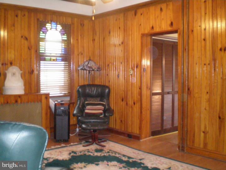 210 Rochelle Avenue Philadelphia, PA 19128 - Photo 6 of 22 Den