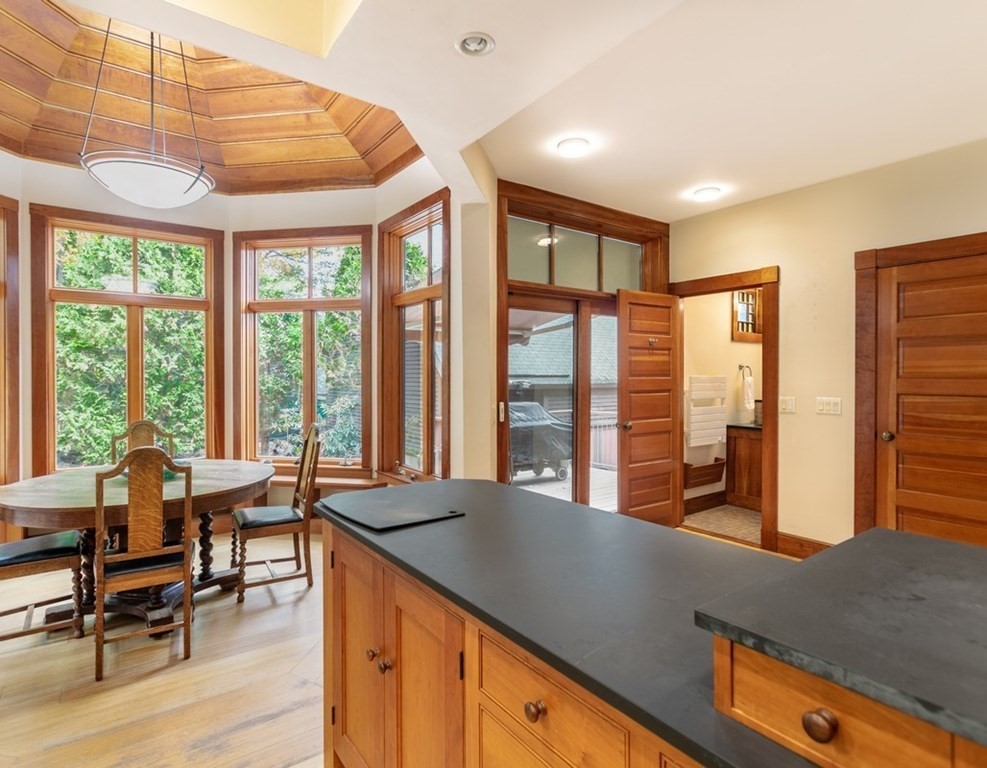 14 Stratham Road Lexington, MA 02421 - Photo 13 of 30 Gallery Image 13