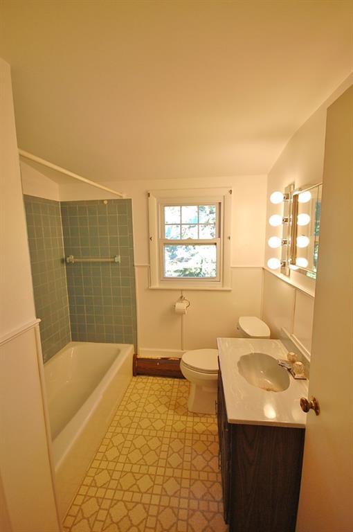 44 Pinecrest Road Portland, ME 04102 - Photo 15 of 20 Photo