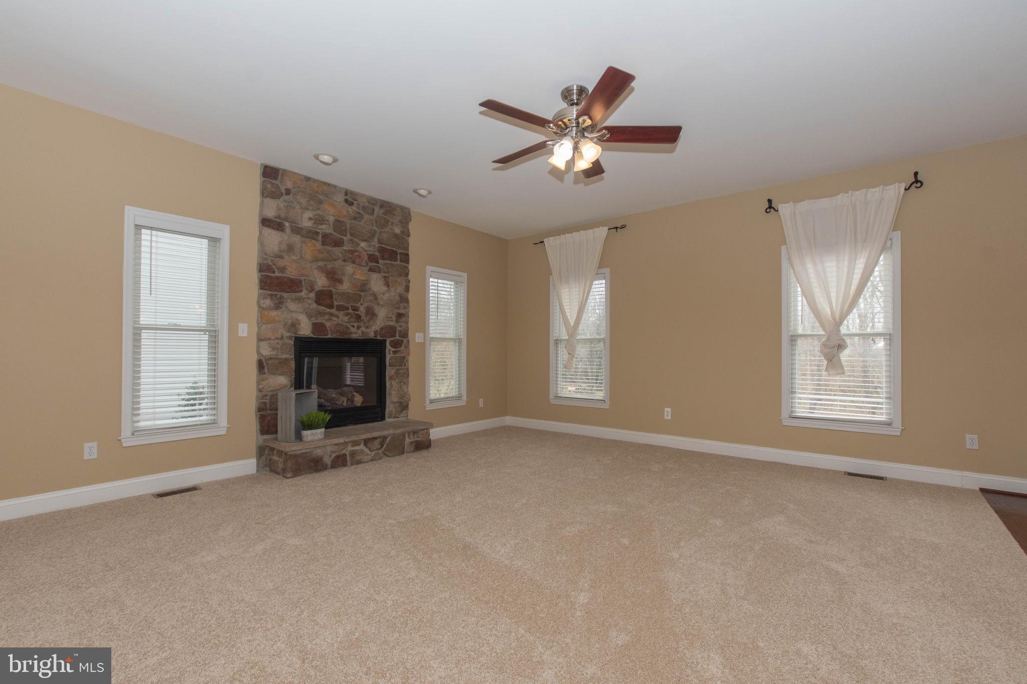 147 Garnett Road Joppa, MD 21085 - Photo 14 of 80 Family Room