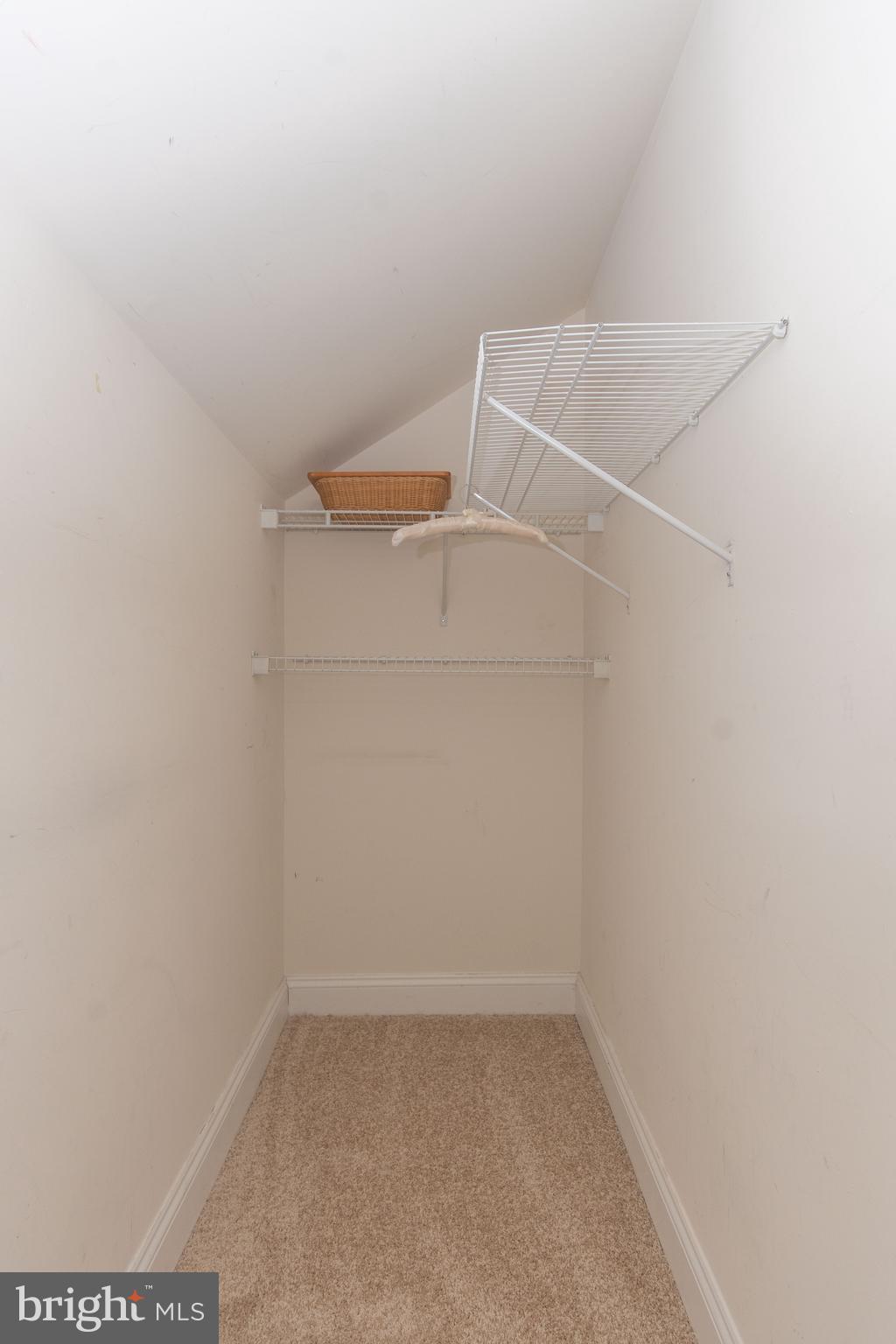 147 Garnett Road Joppa, MD 21085 - Photo 36 of 80 Bedroom4-Walkin Closet