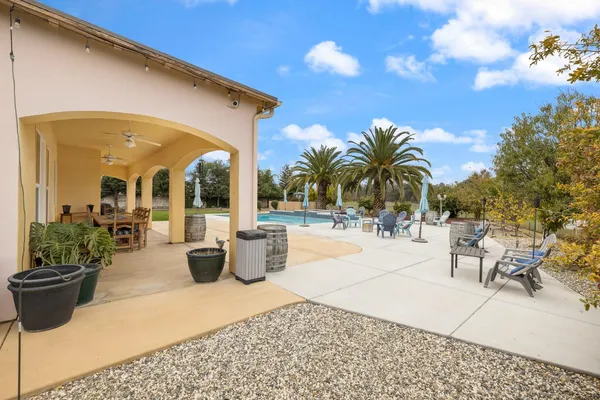$1,115,000 | 5180 East Copper Avenue, Clovis, CA 93619