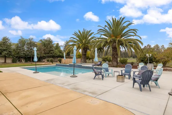 $1,115,000 | 5180 East Copper Avenue, Clovis, CA 93619