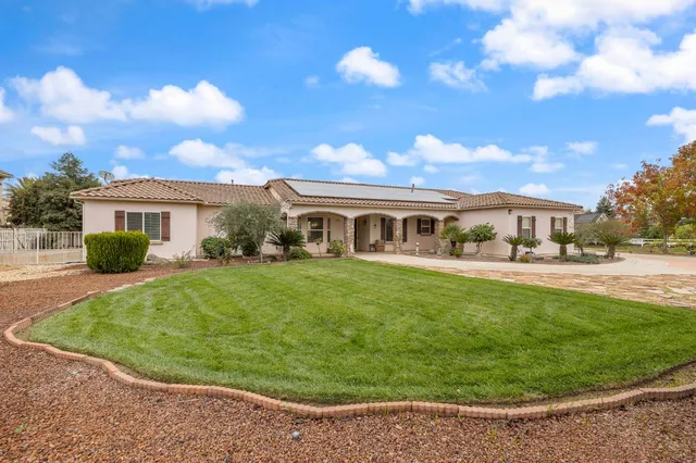 $1,149,900 | 5180 East Copper Avenue, Clovis, CA 93619