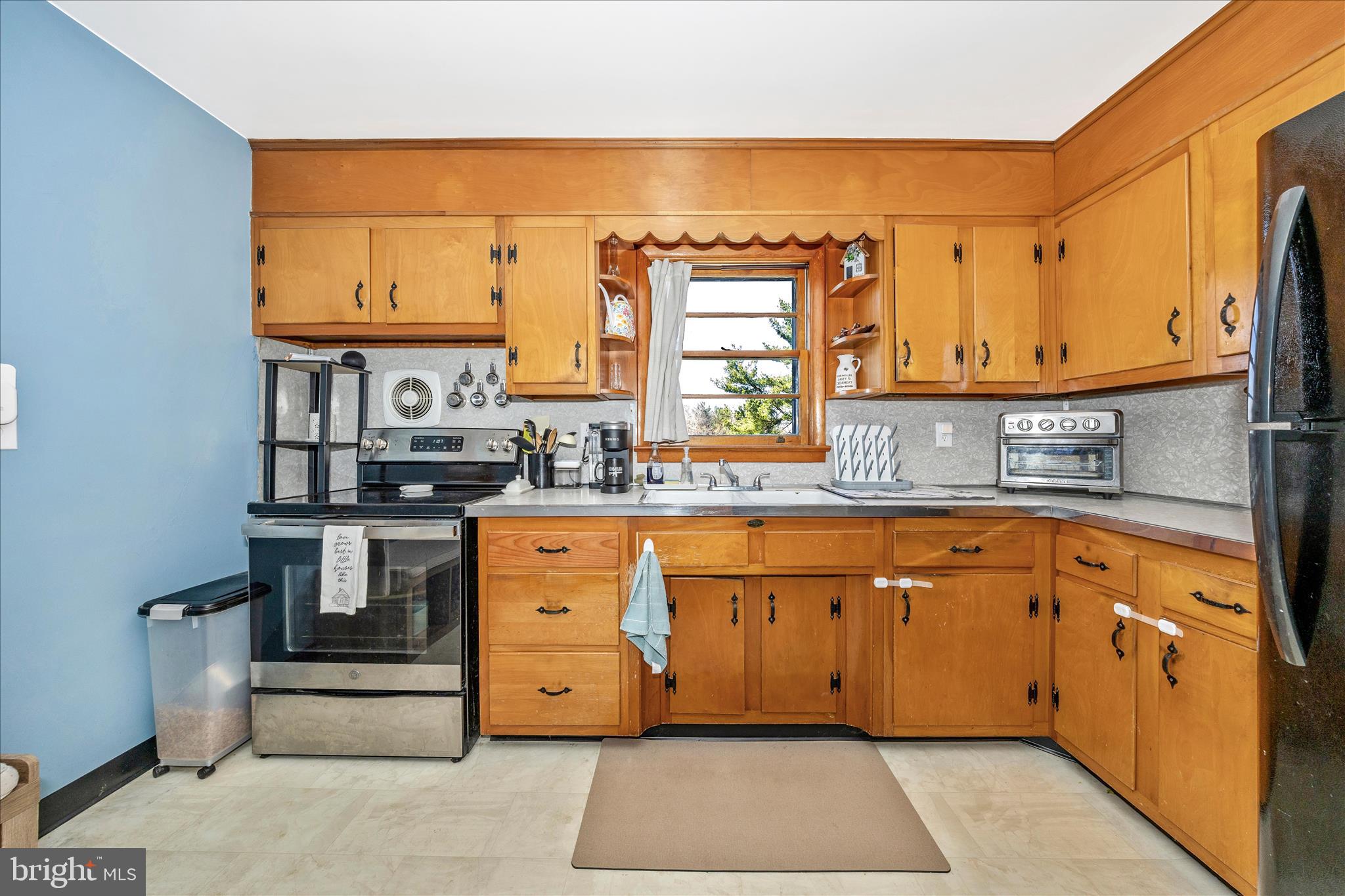 15639 Clear Spring Road Williamsport, MD 21795 - Photo 17 of 52 F05A7734