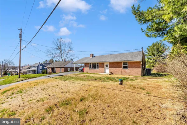 $259,000 | 15639 Clear Spring Road, Williamsport, MD 21795