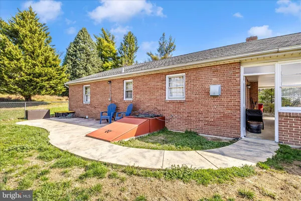 $259,000 | 15639 Clear Spring Road, Williamsport, MD 21795