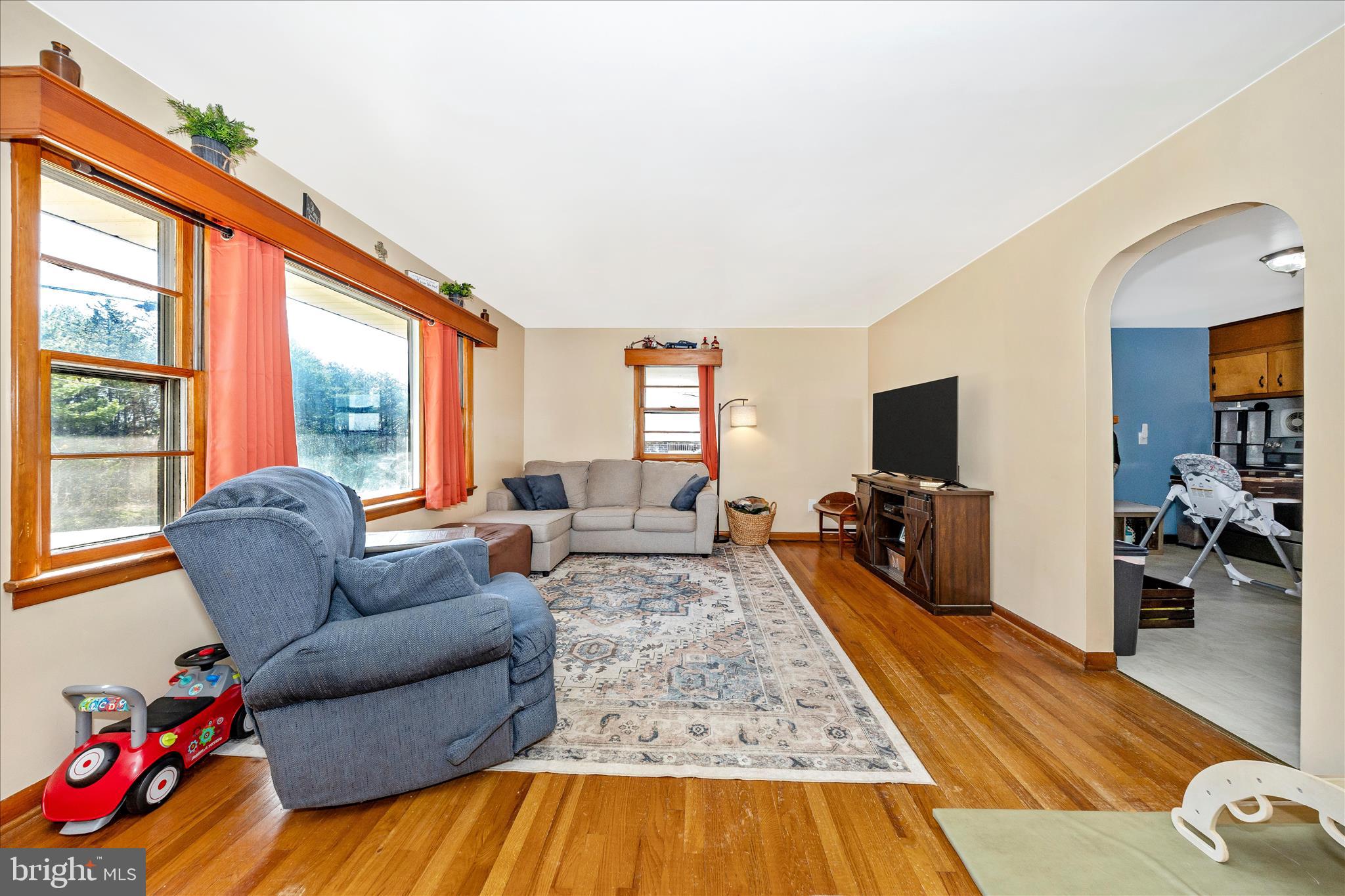 15639 Clear Spring Road Williamsport, MD 21795 - Photo 9 of 52 F05A7710