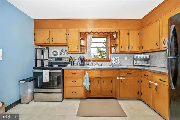 $259,000 | 15639 Clear Spring Road, Williamsport, MD 21795
