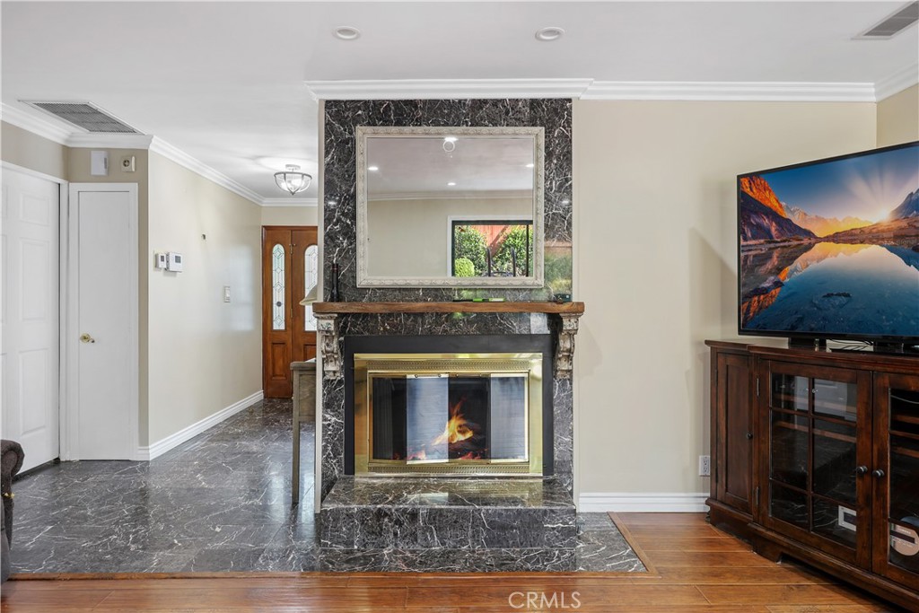 9691 Saluda Avenue Tujunga, CA 91042 - Photo 12 of 43
