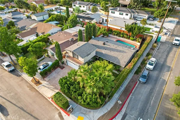 $1,255,000 | 9691 Saluda Avenue, Tujunga, CA 91042