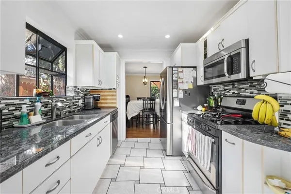 $1,255,000 | 9691 Saluda Avenue, Tujunga, CA 91042