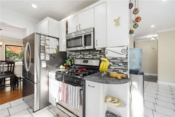$1,255,000 | 9691 Saluda Avenue, Tujunga, CA 91042
