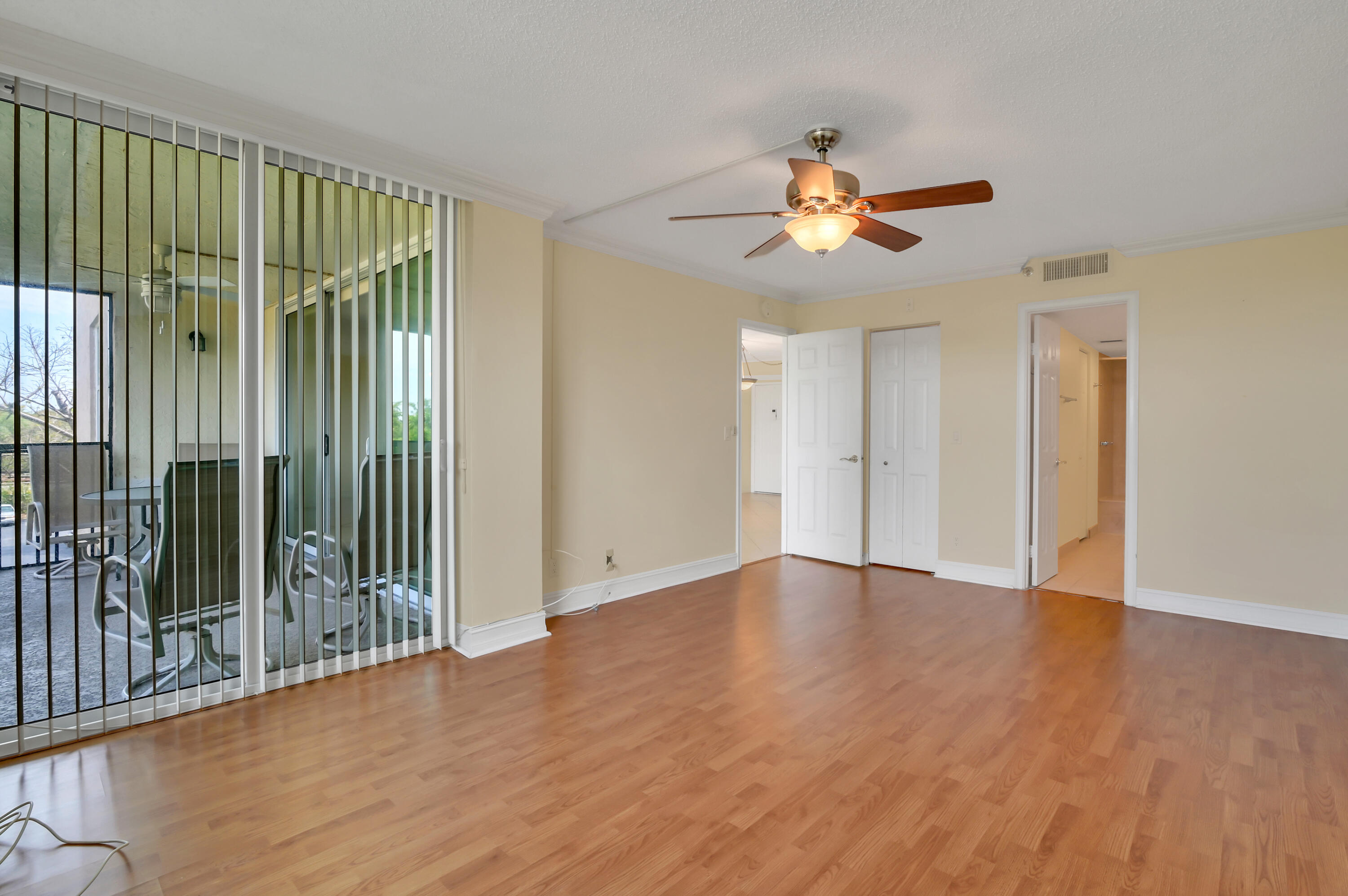 5260 Northwest 2nd Avenue, Unit 301 Boca Raton, FL 33487 - Photo 16 of 39 16 Bed room 02