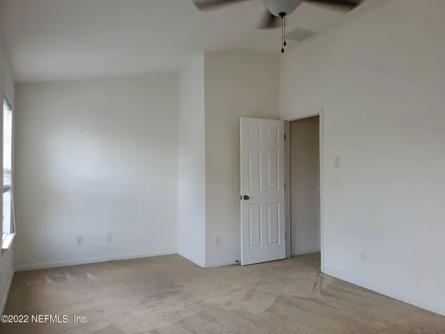 a bathroom with a tub