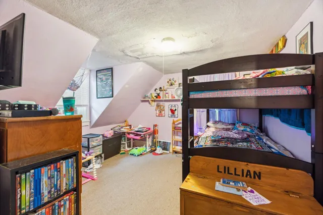 $325,000 | 358 Highway 5, Windsor, VT 05089