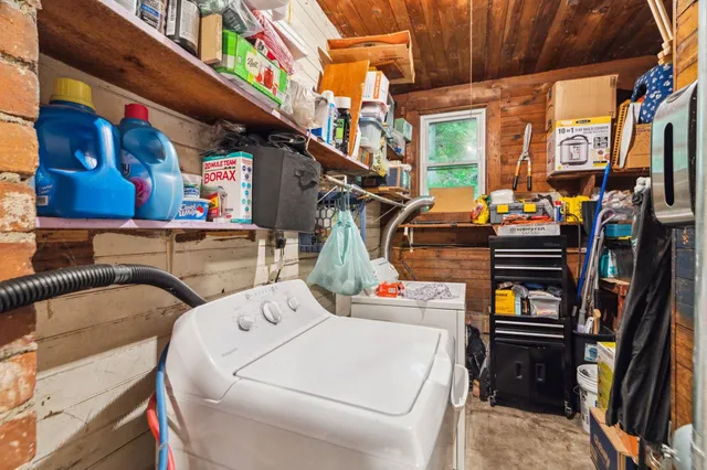 $325,000 | 358 Highway 5, Windsor, VT 05089