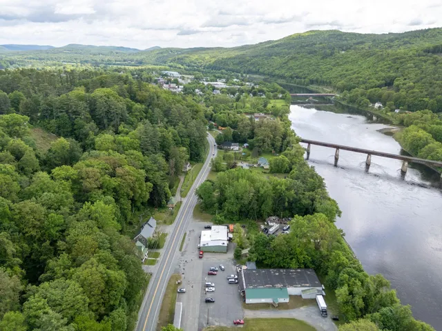 $325,000 | 358 Highway 5, Windsor, VT 05089