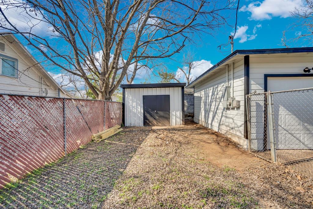 413 Shaw Street Cleburne, TX 76033 - Photo 24 of 26