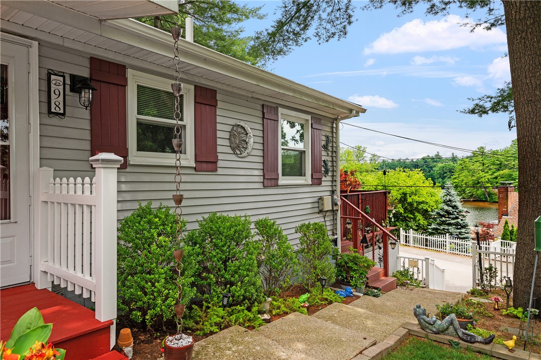 98 1st Road Glocester, RI 02814 - Photo 9 of 26