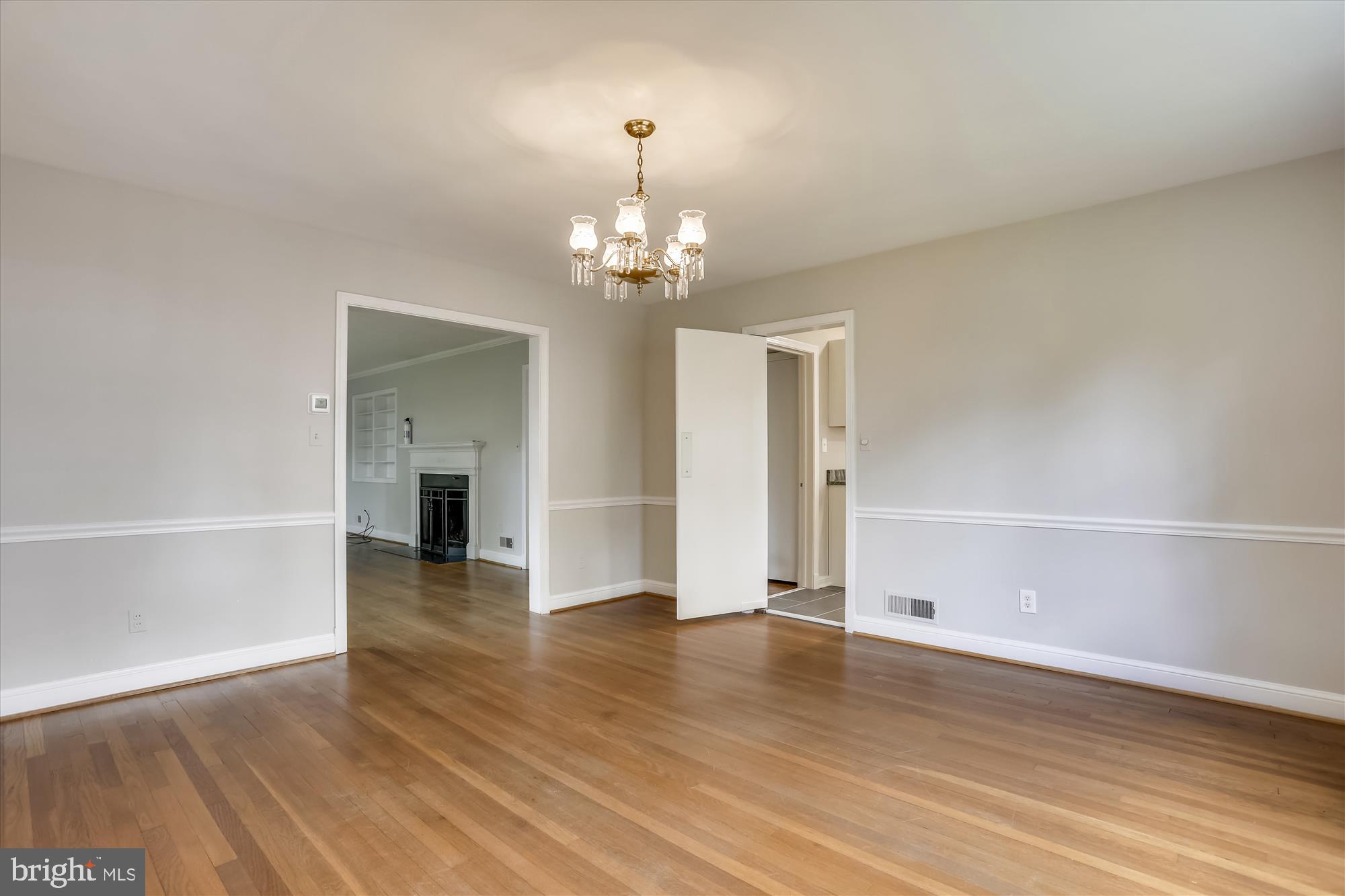 3303 Winnett Road Chevy Chase, MD 20815 - Photo 20 of 54 Gallery Image 20