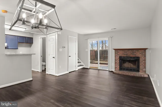 $299,995 | 309 Wind Ridge Drive, Stafford, VA 22554