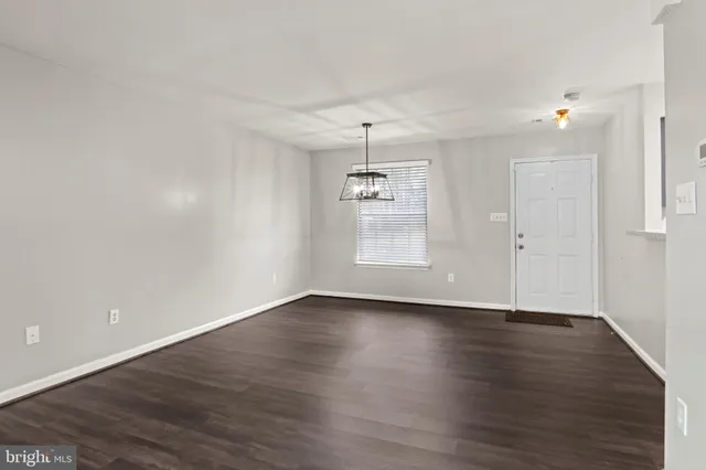 $299,995 | 309 Wind Ridge Drive, Stafford, VA 22554