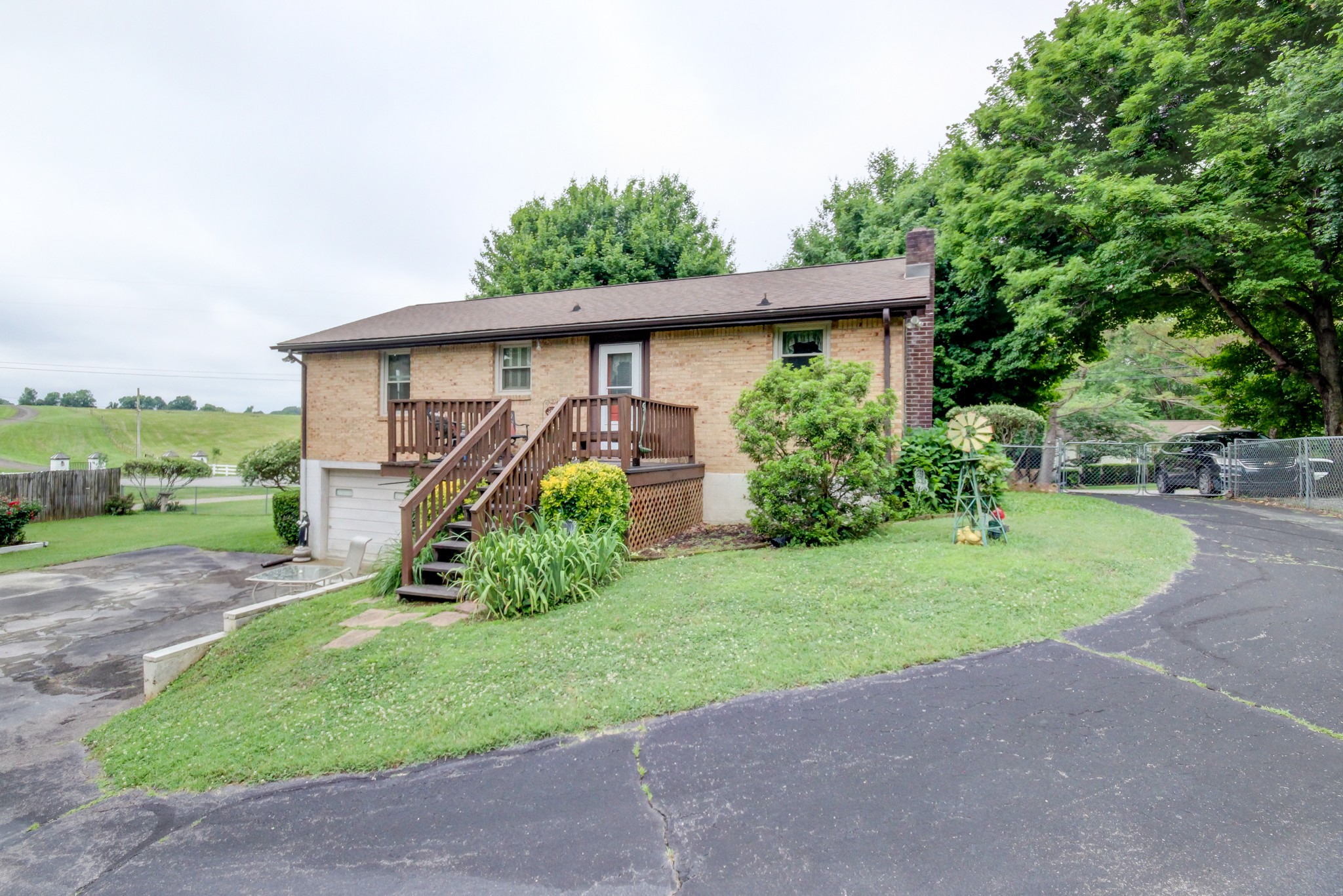 1313 Old Gratton Road Clarksville, TN 37043 - Photo 15 of 15 Gallery Image 15