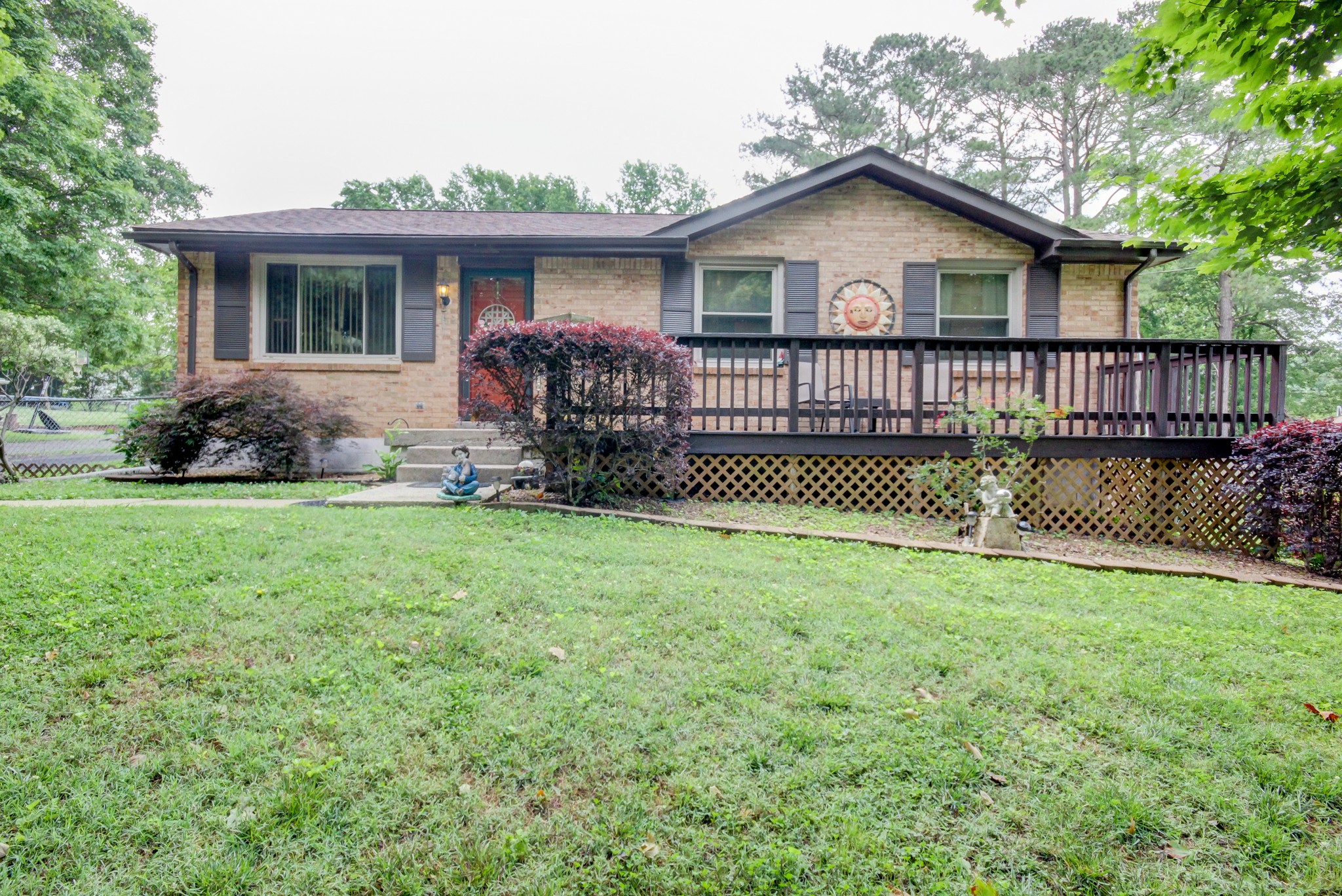 1313 Old Gratton Road Clarksville, TN 37043 - Photo 2 of 15 Gallery Image 2